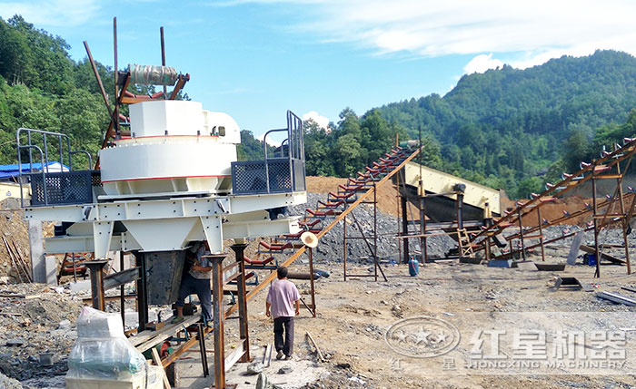 時(shí)產(chǎn)50-60噸建筑垃圾沖擊式破碎機(jī)哪里便宜？河南廠家有推薦嗎？